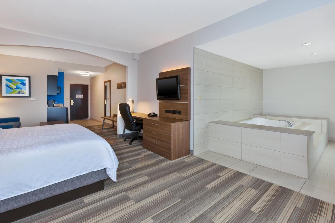 Holiday Inn Express Hotel & Suites Warminster-Horsham By Ihg Habitación foto